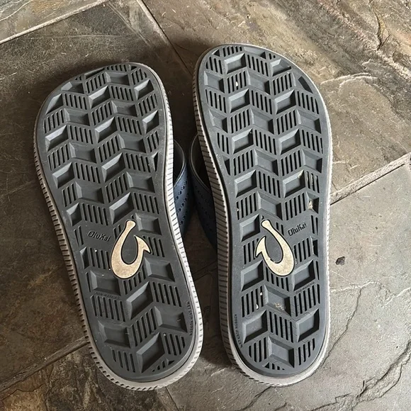 Olukai Mens Sandal Sz 12D - Picture 4 of 4